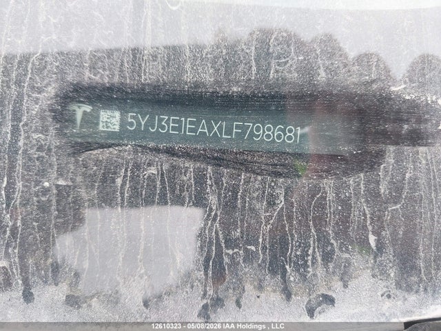 5YJ3E1EAXLF798681 Tesla MODEL 3