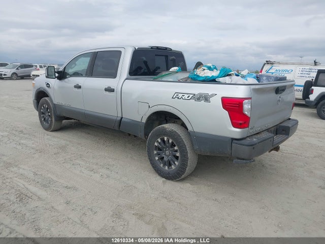 1N6BA1F44HN529503 Nissan Titan Xd Sl/pro-4x/plat Reserve