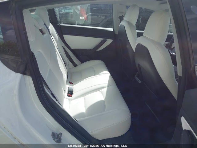 12610338 :رقم المزاد ، 5YJ3E1EB7JF107953 vin ، 2018 Tesla Model 3 Long Range/performance مزاد بيع