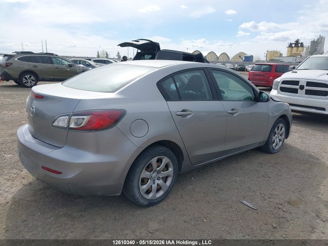 Aukcja sprzedaży 2013 Mazda Mazda3 Gx, vin: JM1BL1UF0D1715851, numer aukcji: 12610340