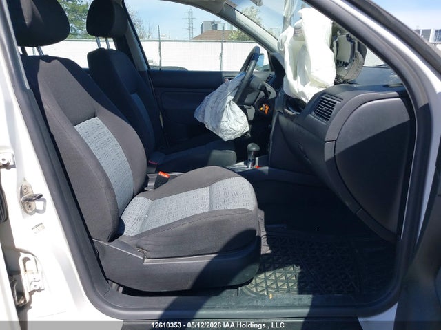2007 Volkswagen City Golf 2.0 მანქანა იყიდება აუქციონზე, vin: 9BWEL41J174012338, აუქციონის ნომერი: 12610353