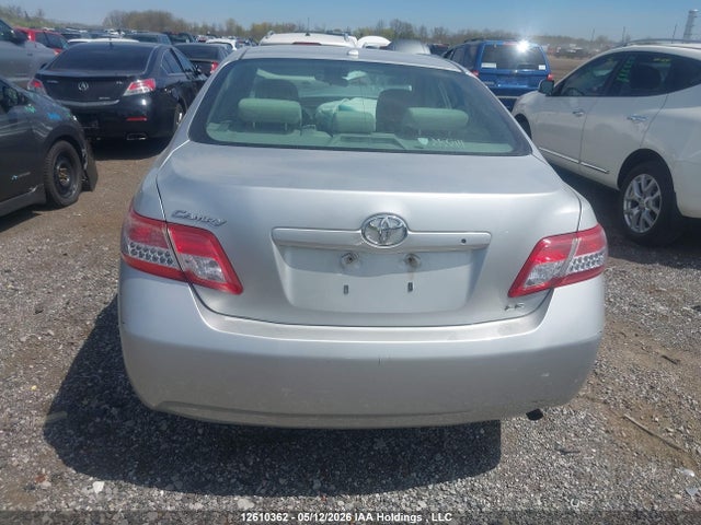 12610362 :رقم المزاد ، 4T1BF3EK3BU123706 vin ، 2011 Toyota Camry Le مزاد بيع