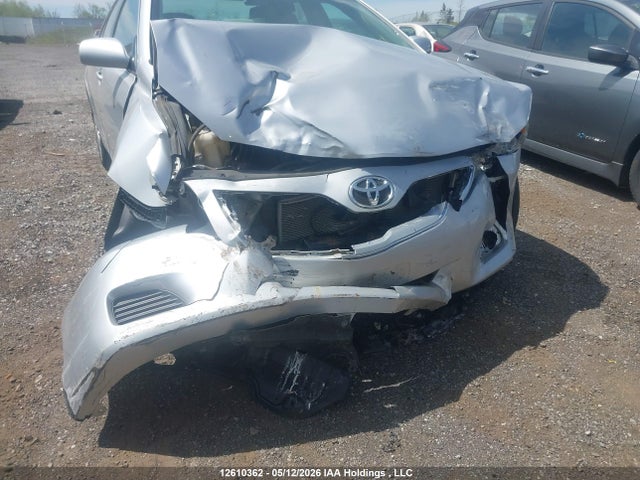 12610362 :رقم المزاد ، 4T1BF3EK3BU123706 vin ، 2011 Toyota Camry Le مزاد بيع