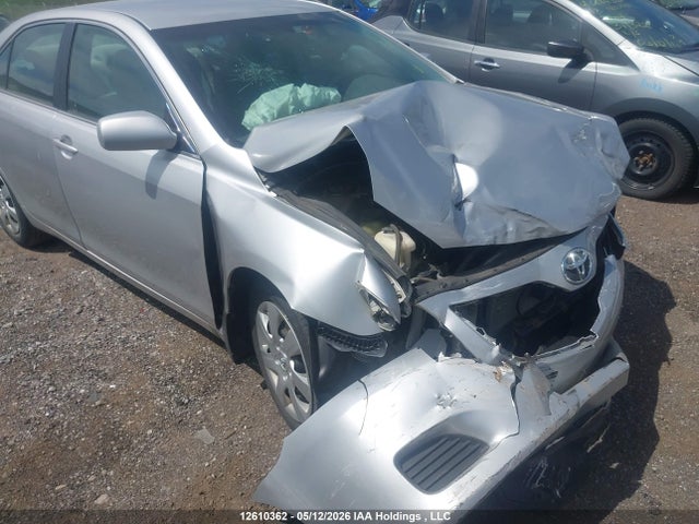 12610362 :رقم المزاد ، 4T1BF3EK3BU123706 vin ، 2011 Toyota Camry Le مزاد بيع