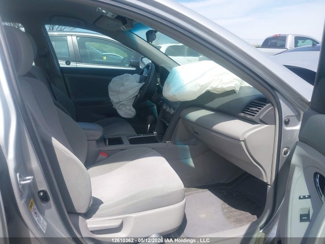12610362 :رقم المزاد ، 4T1BF3EK3BU123706 vin ، 2011 Toyota Camry Le مزاد بيع