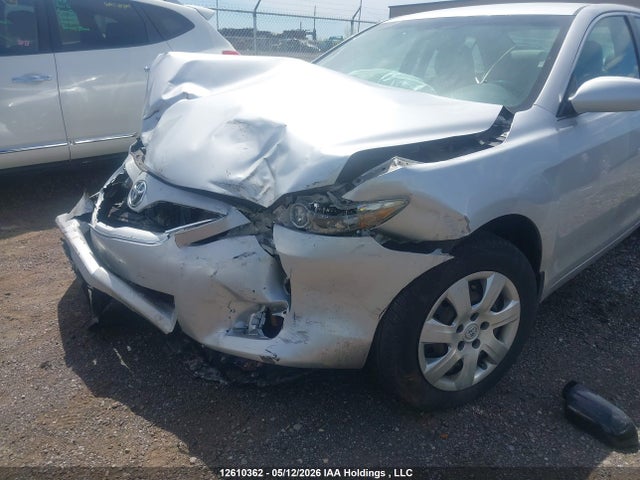 12610362 :رقم المزاد ، 4T1BF3EK3BU123706 vin ، 2011 Toyota Camry Le مزاد بيع