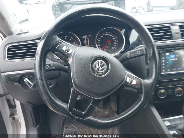 3VWDB7AJ4HM365671 Volkswagen Jetta Wolfsburg Edition