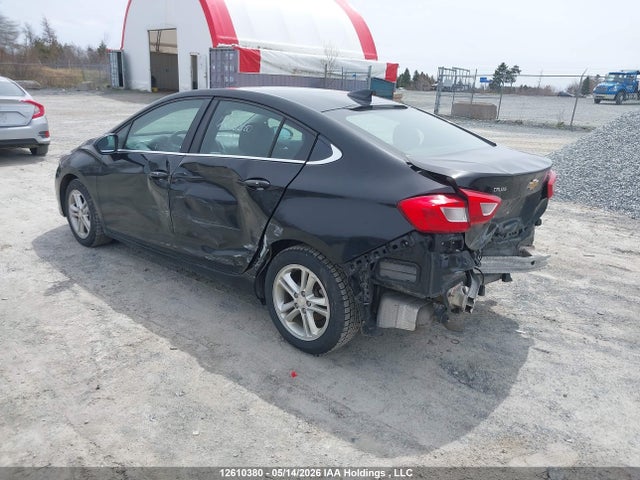 Aukcja sprzedaży 2018 Chevrolet Cruze Lt Auto, vin: 1G1BE5SM7J7225850, numer aukcji: 12610380