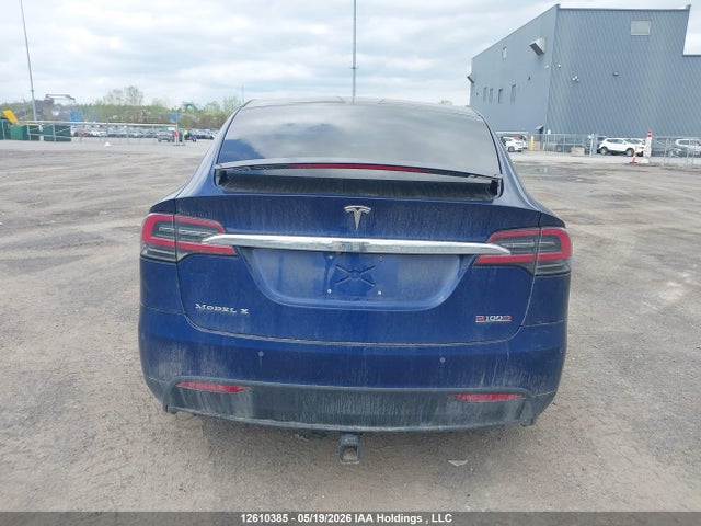 2017 Tesla Model X მანქანა იყიდება აუქციონზე, vin: 5YJXCAE42HF047681, აუქციონის ნომერი: 12610385