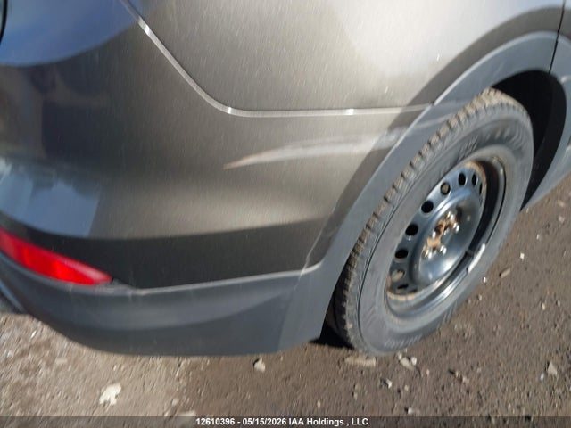 12610396 :رقم المزاد ، 5XYZT3LB1DG069910 vin ، 2013 Hyundai Santa Fe مزاد بيع