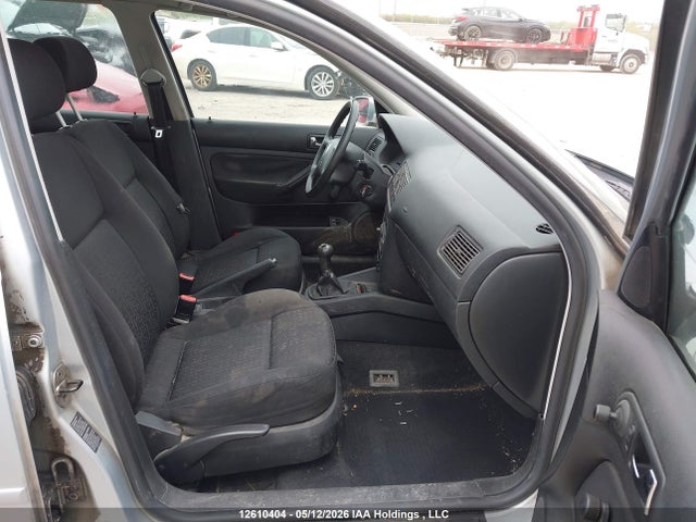 2005 Volkswagen Golf Gl Tdi მანქანა იყიდება აუქციონზე, vin: 9BWFR21J954020160, აუქციონის ნომერი: 12610404