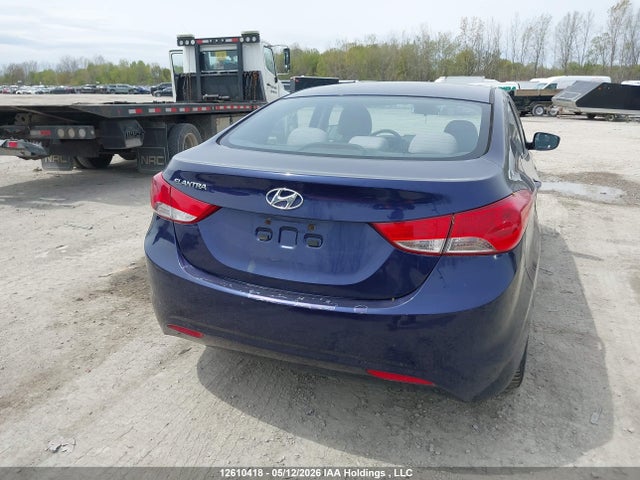 2011 Hyundai Elantra Gls/limited მანქანა იყიდება აუქციონზე, vin: 5NPDH4AEXBH032326, აუქციონის ნომერი: 12610418