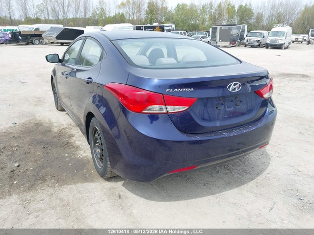 2011 Hyundai Elantra Gls/limited მანქანა იყიდება აუქციონზე, vin: 5NPDH4AEXBH032326, აუქციონის ნომერი: 12610418