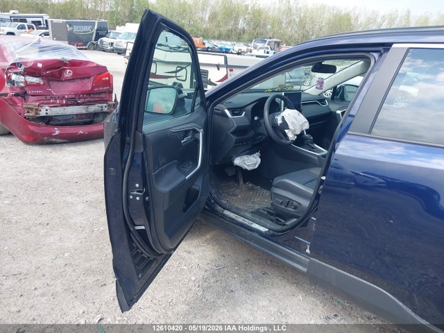 2024 Toyota Rav4 Xle მანქანა იყიდება აუქციონზე, vin: 2T3R1RFV3RW454439, აუქციონის ნომერი: 12610420