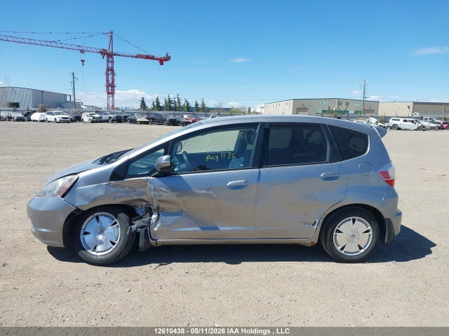 12610438 :رقم المزاد ، JHMGE8H57AC802851 vin ، 2010 Honda Fit Lx مزاد بيع