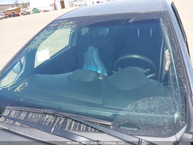 12610438 :رقم المزاد ، JHMGE8H57AC802851 vin ، 2010 Honda Fit Lx مزاد بيع