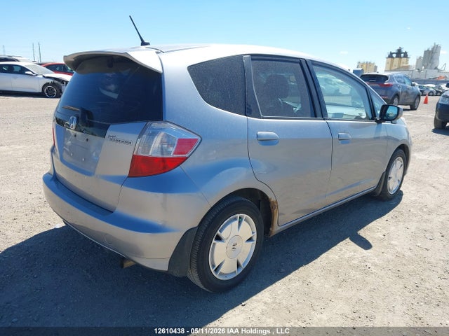 12610438 :رقم المزاد ، JHMGE8H57AC802851 vin ، 2010 Honda Fit Lx مزاد بيع