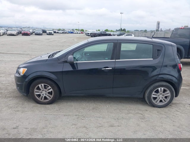 2013 Chevrolet Sonic Lt Auto მანქანა იყიდება აუქციონზე, vin: 1G1JC6EH3D4208085, აუქციონის ნომერი: 12610462