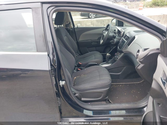 2013 Chevrolet Sonic Lt Auto მანქანა იყიდება აუქციონზე, vin: 1G1JC6EH3D4208085, აუქციონის ნომერი: 12610462