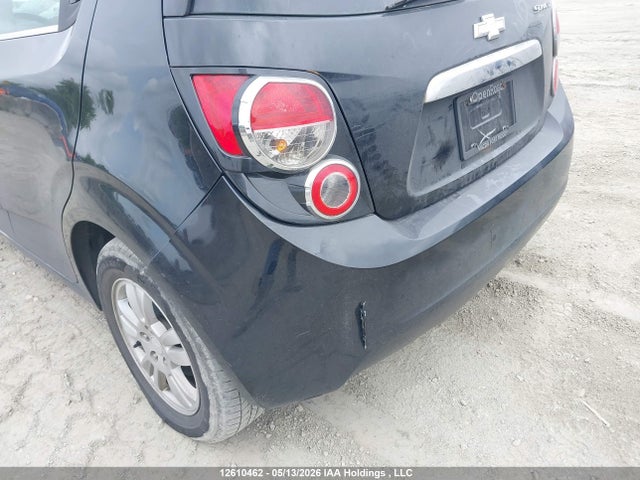 2013 Chevrolet Sonic Lt Auto მანქანა იყიდება აუქციონზე, vin: 1G1JC6EH3D4208085, აუქციონის ნომერი: 12610462