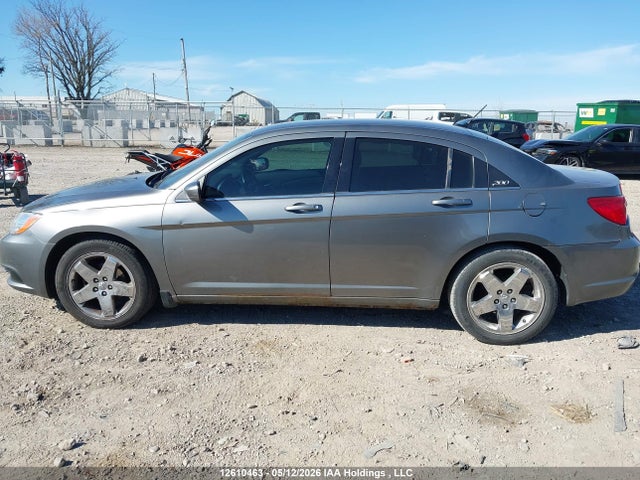 2012 Chrysler 200 Lx მანქანა იყიდება აუქციონზე, vin: 1C3CCBAB1CN124418, აუქციონის ნომერი: 12610463