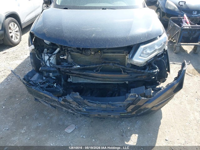 5N1AT2MV0HC756091 Nissan Rogue Sv/sl