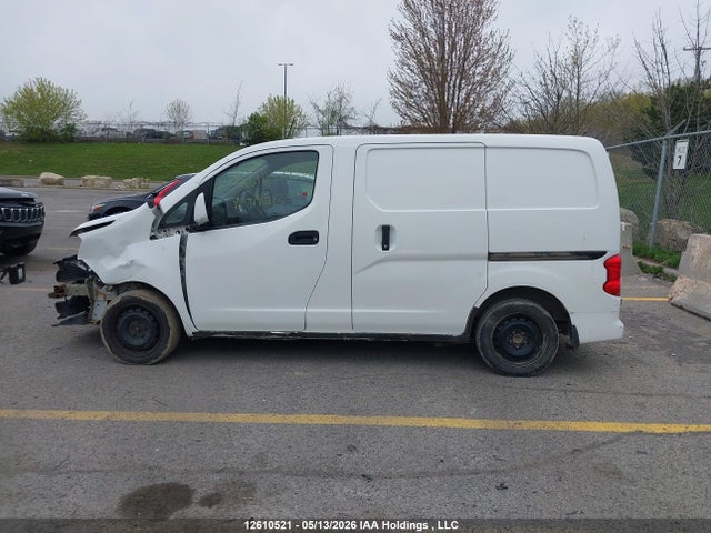 3N6CM0KN4FK719213 Nissan NV200
