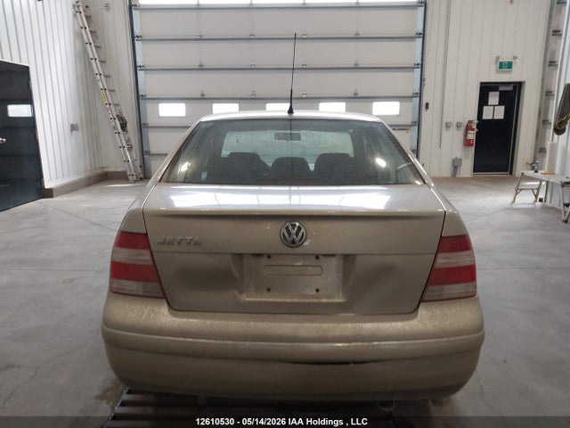 2005 Volkswagen Jetta Gls 2.0l მანქანა იყიდება აუქციონზე, vin: 3VWSK69M75M043859, აუქციონის ნომერი: 12610530