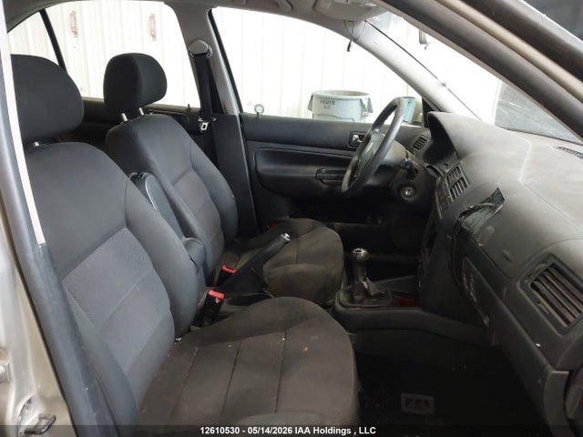 2005 Volkswagen Jetta Gls 2.0l მანქანა იყიდება აუქციონზე, vin: 3VWSK69M75M043859, აუქციონის ნომერი: 12610530