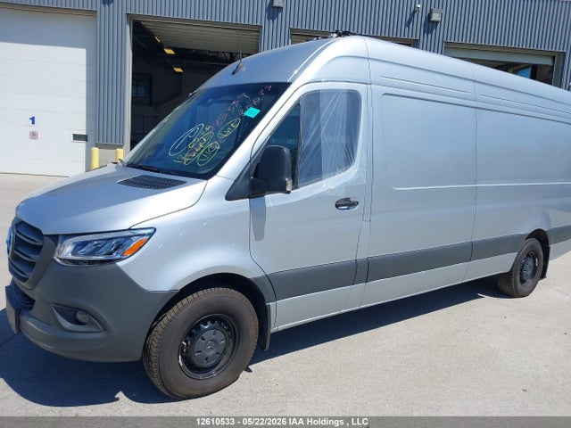 12610533 :رقم المزاد ، W1Y4KCHY3SP834230 vin ، 2025 Mercedes-benz Sprinter 2500 High Roof 4-cyl Diesel مزاد بيع