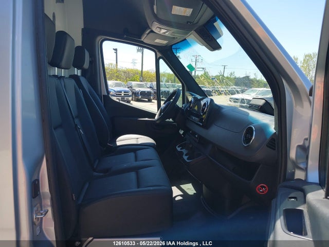 12610533 :رقم المزاد ، W1Y4KCHY3SP834230 vin ، 2025 Mercedes-benz Sprinter 2500 High Roof 4-cyl Diesel مزاد بيع