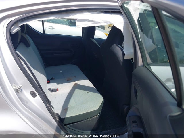 Toyota Prius C Technology 2016 JTDKDTB33G1126671 Image 8