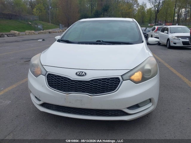 12610554 :رقم المزاد ، KNAFX4A67F5305326 vin ، 2015 Kia Forte مزاد بيع
