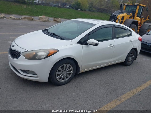 12610554 :رقم المزاد ، KNAFX4A67F5305326 vin ، 2015 Kia Forte مزاد بيع