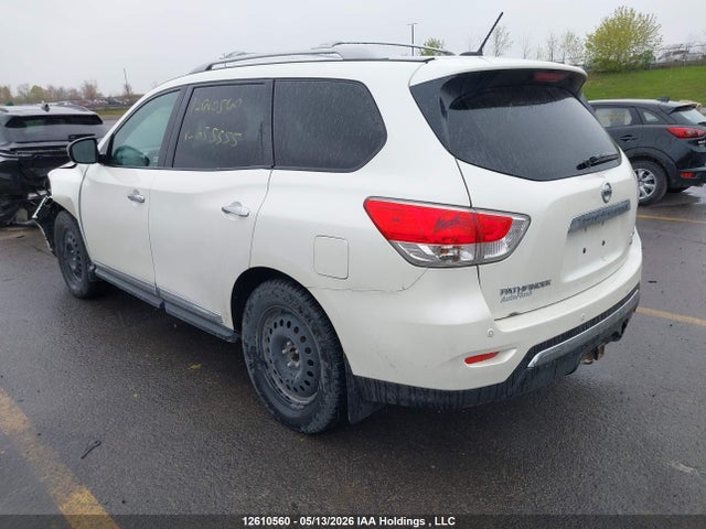 Nissan Pathfinder 2016 5N1AR2MM9GC655555 Image 3