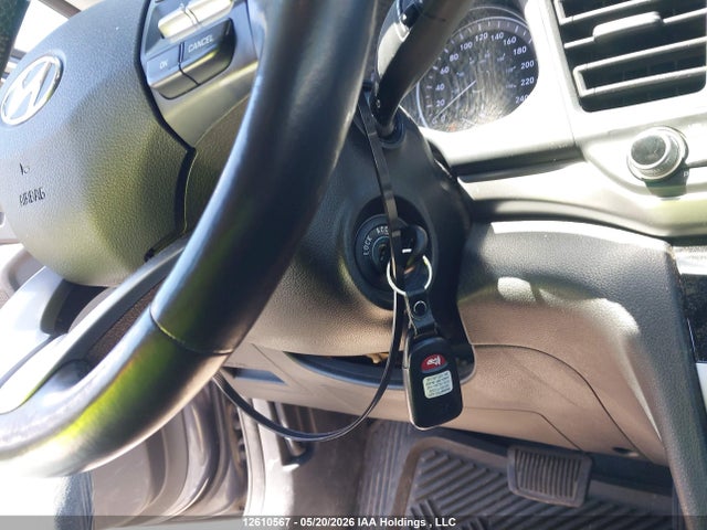Продаж на аукціоні авто 2019 Hyundai Elantra Preferred, vin: KMHD84LF6KU738880, номер лоту: 12610567