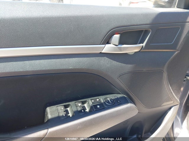 Продаж на аукціоні авто 2019 Hyundai Elantra Preferred, vin: KMHD84LF6KU738880, номер лоту: 12610567