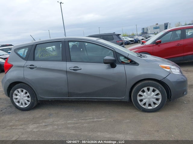 2016 Nissan Versa Note S/s Plus/sv/sl/sr მანქანა იყიდება აუქციონზე, vin: 3N1CE2CP3GL352623, აუქციონის ნომერი: 12610577