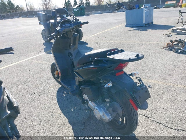 ZD4C506B0P4002989 Aprilia Sr Motard 50