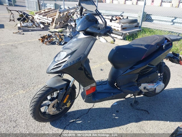 ZD4C506B0P4002989 Aprilia Sr Motard 50