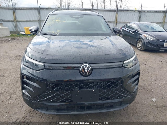 2026 Volkswagen Tiguan Comfortline R-line Black Edition 4motion მანქანა იყიდება აუქციონზე, vin: 3VVGR7RM0TM052587, აუქციონის ნომერი: 12610579