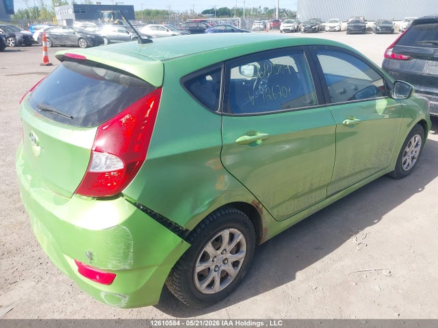 2013 Hyundai Accent Gls/gs მანქანა იყიდება აუქციონზე, vin: KMHCT5AEXDU126209, აუქციონის ნომერი: 12610584