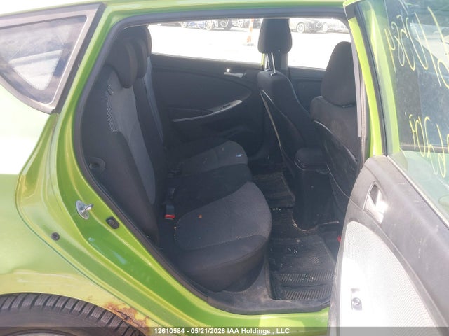 2013 Hyundai Accent Gls/gs მანქანა იყიდება აუქციონზე, vin: KMHCT5AEXDU126209, აუქციონის ნომერი: 12610584