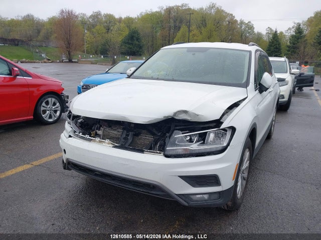 3VV0B7AX6JM006626 Volkswagen Tiguan Trendline