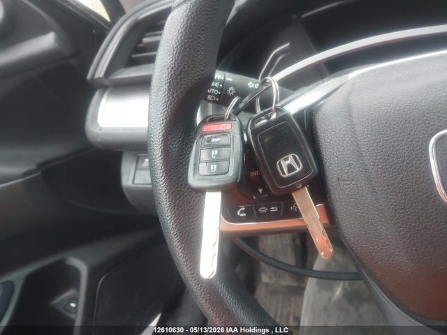 Продажа на аукционе авто 2016 Honda Civic Lx, vin: 2HGFC2F50GH024032, номер лота: 12610630