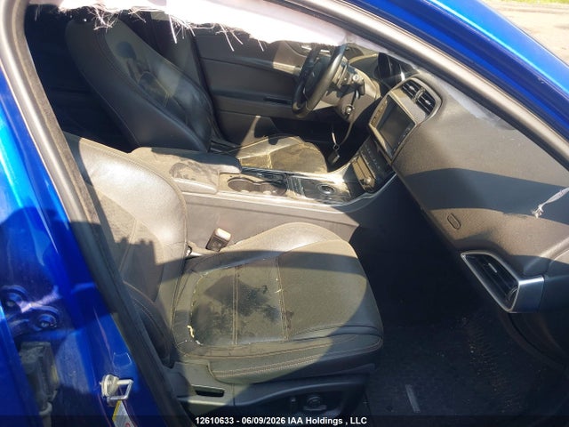 Jaguar XE 2017 SAJAK4BV7HA971311 Image 5