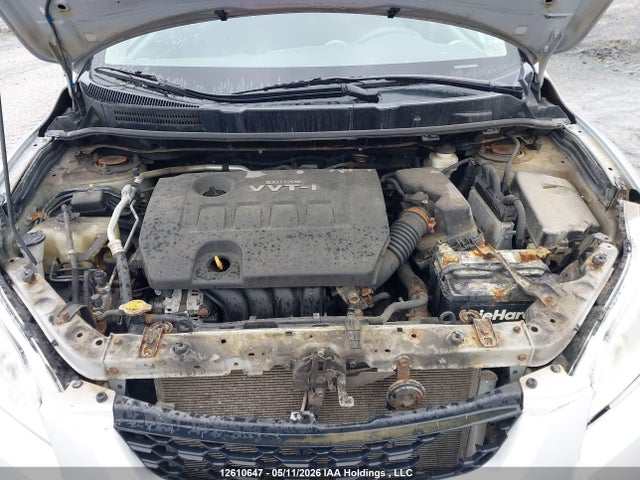12610647 :رقم المزاد ، 2T1KU4EEXAC453901 vin ، 2010 Toyota Matrix مزاد بيع