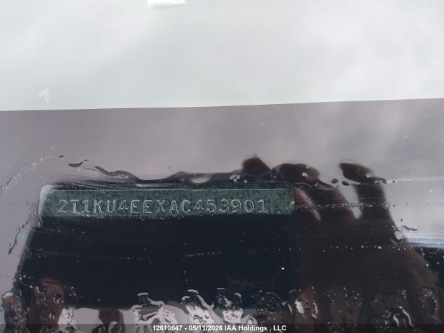 12610647 :رقم المزاد ، 2T1KU4EEXAC453901 vin ، 2010 Toyota Matrix مزاد بيع