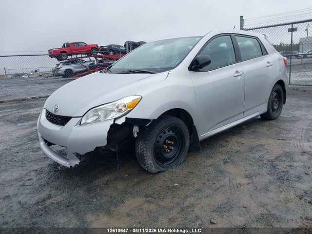 12610647 :رقم المزاد ، 2T1KU4EEXAC453901 vin ، 2010 Toyota Matrix مزاد بيع