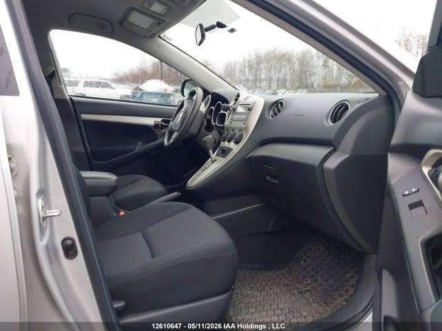 12610647 :رقم المزاد ، 2T1KU4EEXAC453901 vin ، 2010 Toyota Matrix مزاد بيع